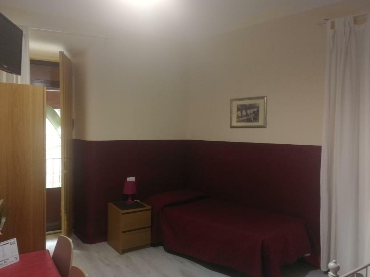 Atrium Rooms คาตาเนีย ภายนอก รูปภาพ